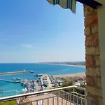 Appartamento N019 - Numana, Prestigioso Quadrilocale Vista Mare