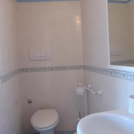 N019 - Numana, Prestigioso Quadrilocale Vista Mare *