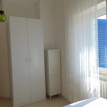 N019 - Numana, Prestigioso Quadrilocale Vista Mare Numana